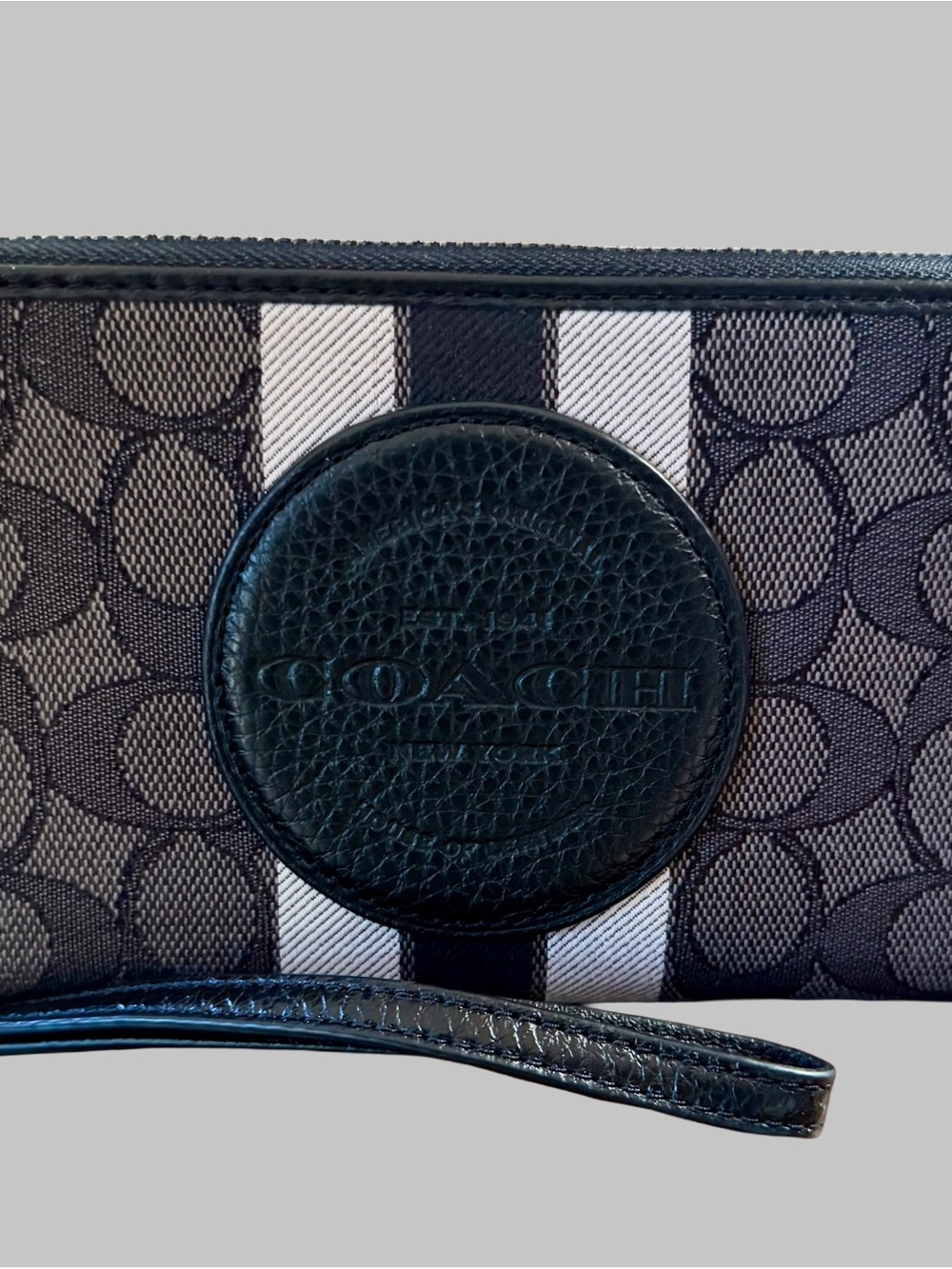 Coach Dempsey Large Phone Wallet Signature Canvas Black Grey Stripe - Picture 4 of 5